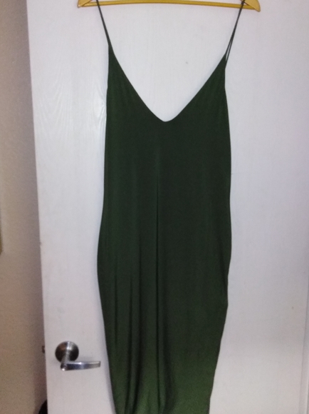 Fashion Nova Anne Marie Midi Dress - Picture 5 of 6